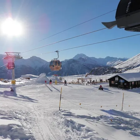 Chalet Seasons Semesterbostad Naters