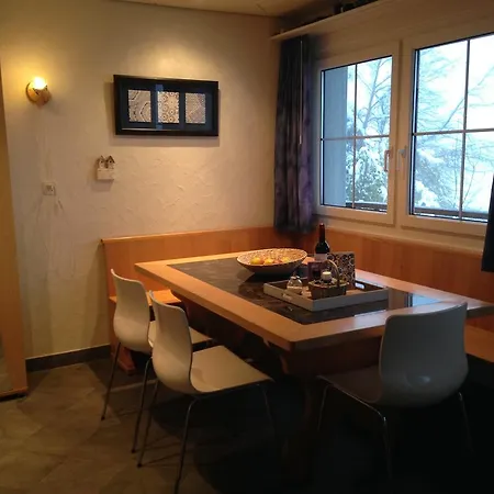 Chalet Seasons *